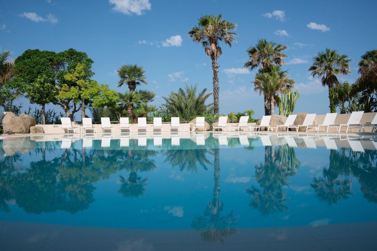 Hotel Villaggio Cala Di Volpe Capo Vaticano Eksteriør billede